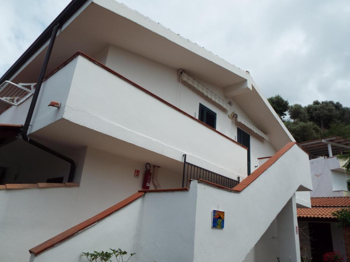 La Grazia Aparthotel Parghelia Exterior photo